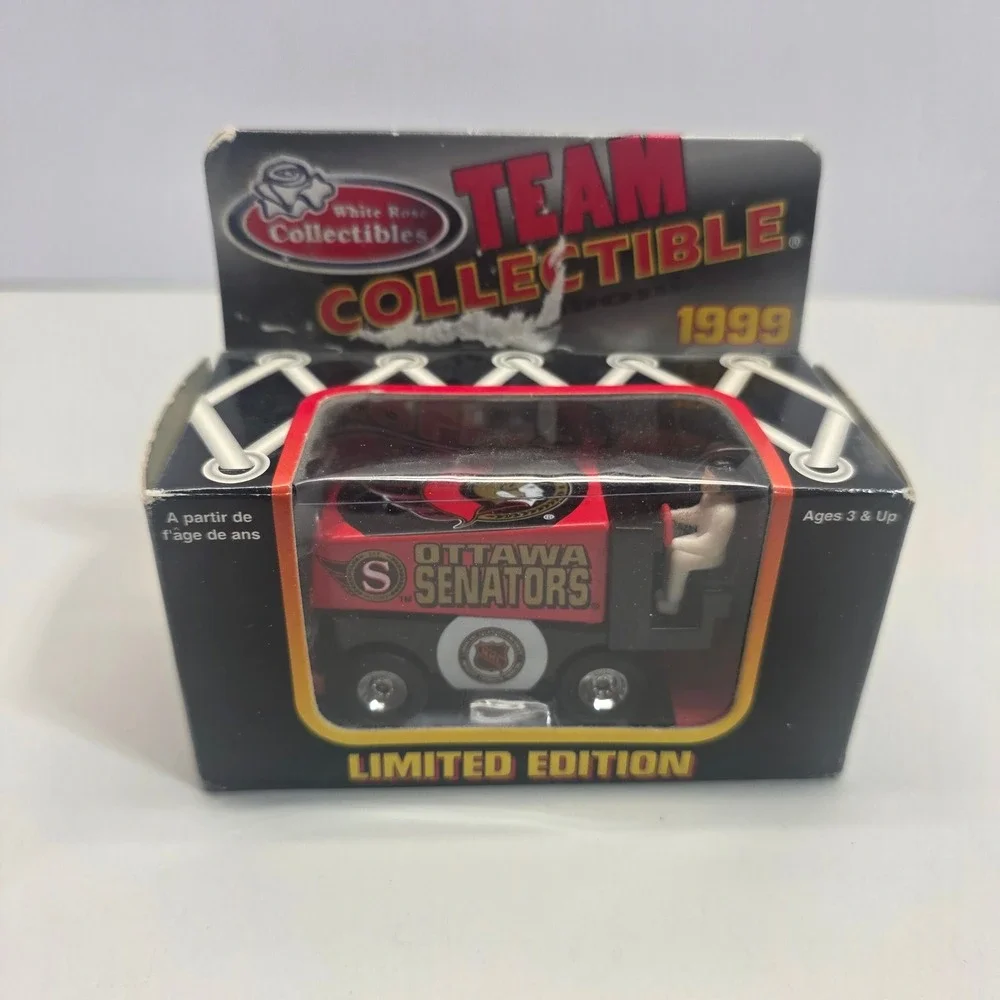 White Rose Collectibles 1999 Ottawa Senators Zamboni 1:50 Diecast NHLZ99020W-16